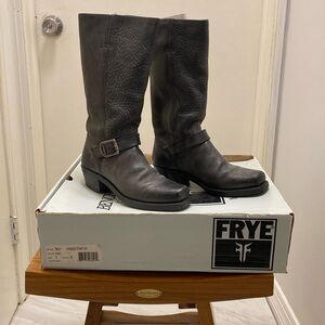Frye Womens Harness 12r Like New